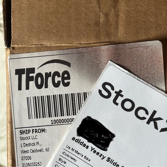 YEEZY YZY - Adidas Slide - Picture 6 of 10